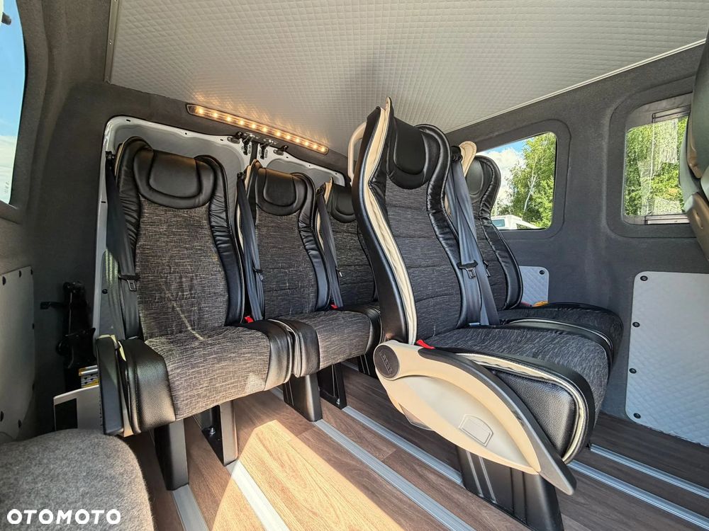 Mercedes-Benz eVito - 17