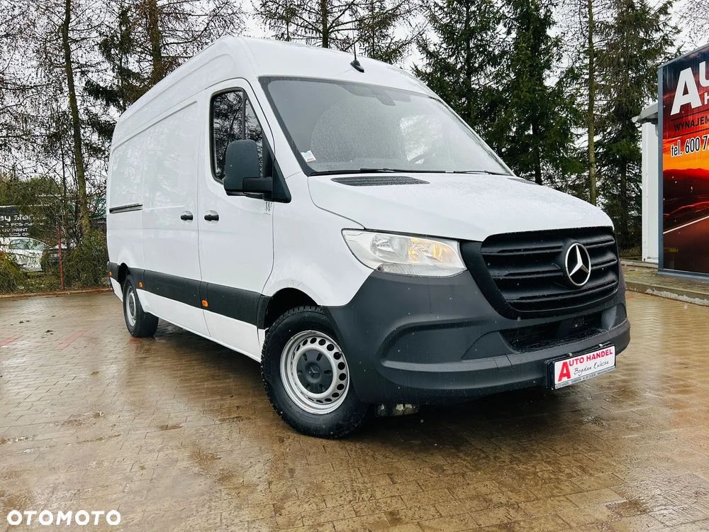 Mercedes-Benz Sprinter - 3