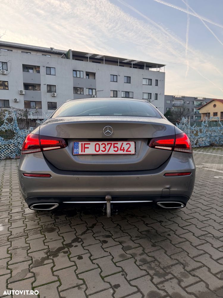 Mercedes-Benz A 180 d Aut. - 12