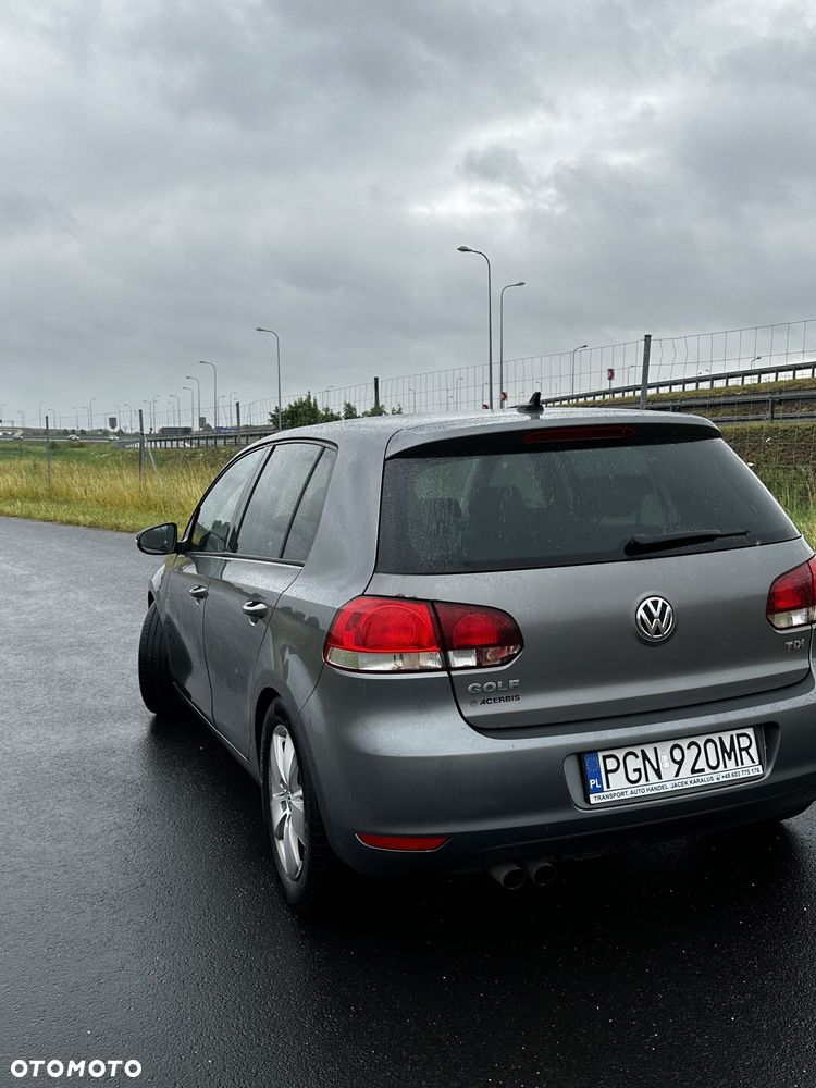 Volkswagen Golf 2.0 TDI Comfortline - 6