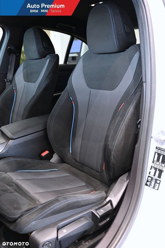 BMW Seria 3 320d xDrive mHEV - 14