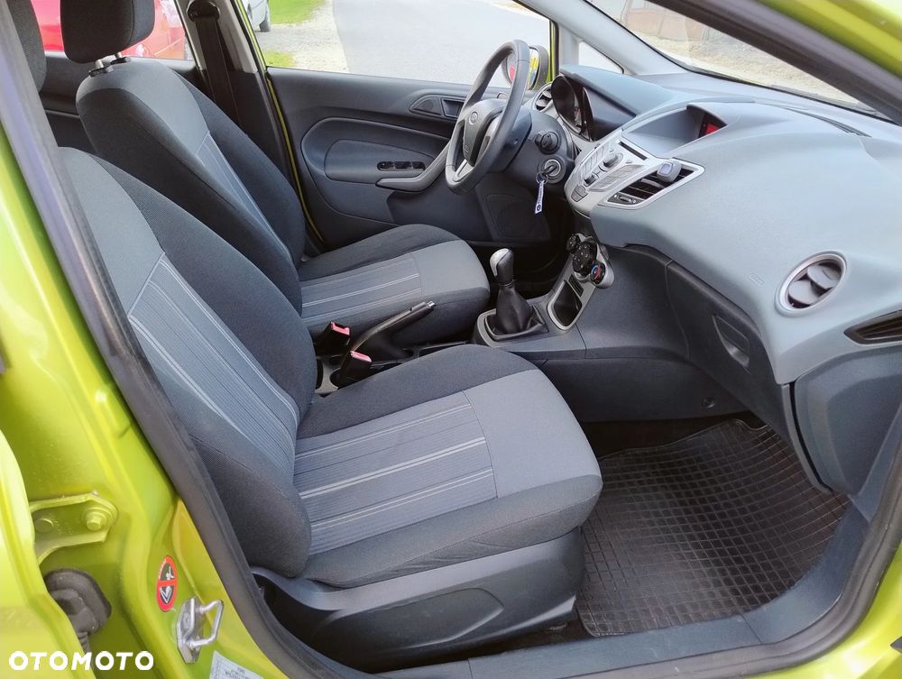 Ford Fiesta 1.25 Viva - 8
