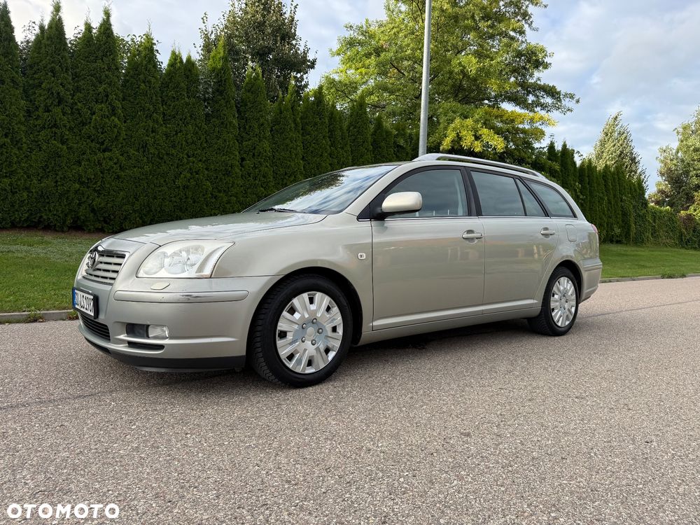 Toyota Avensis - 27