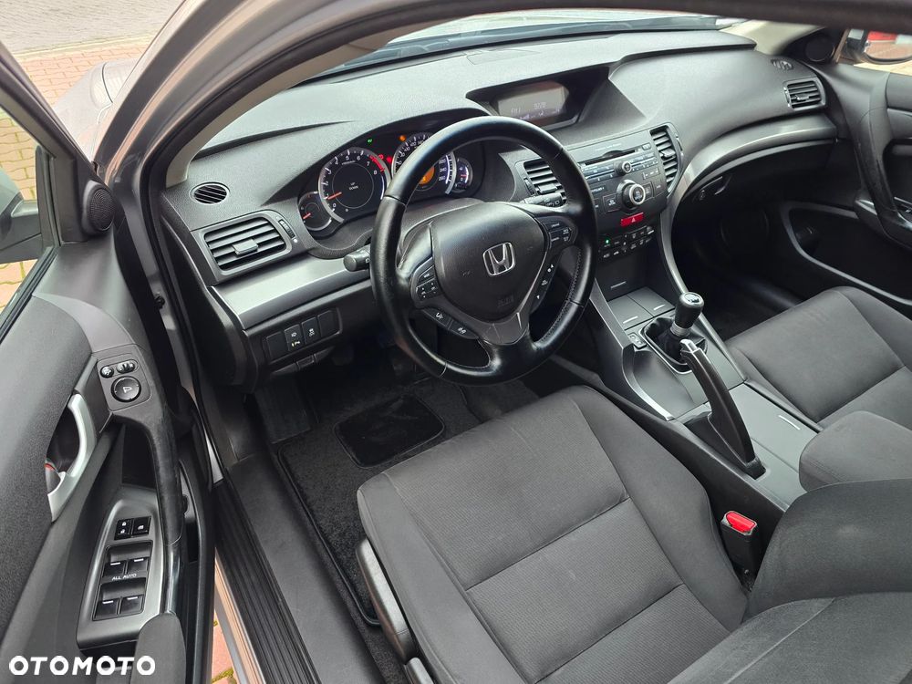 Honda Accord 2.0 Elegance Advantage - 8