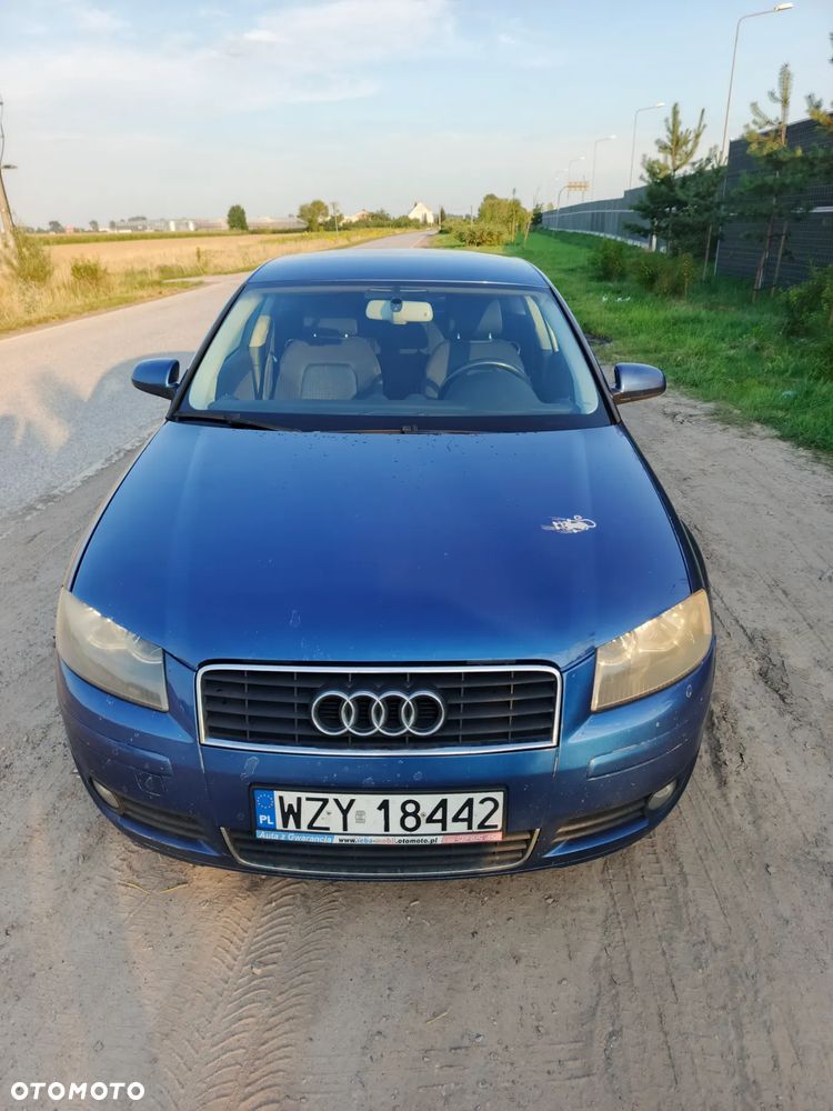 Audi A3 1.6 Ambiente - 12