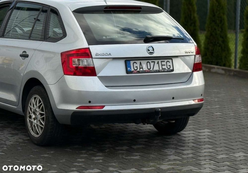 Skoda RAPID - 10