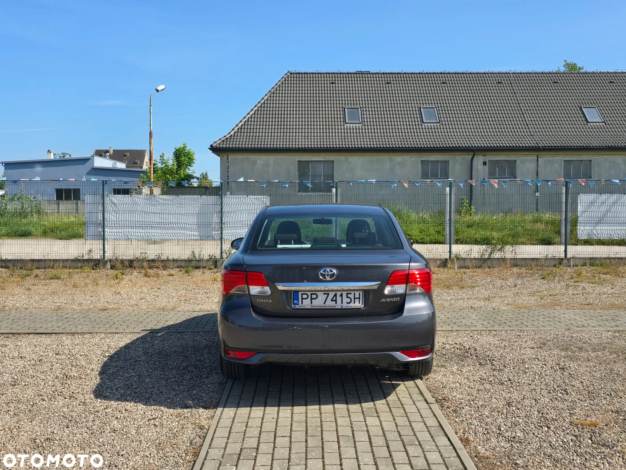 Toyota Avensis 1.6 Luna - 7