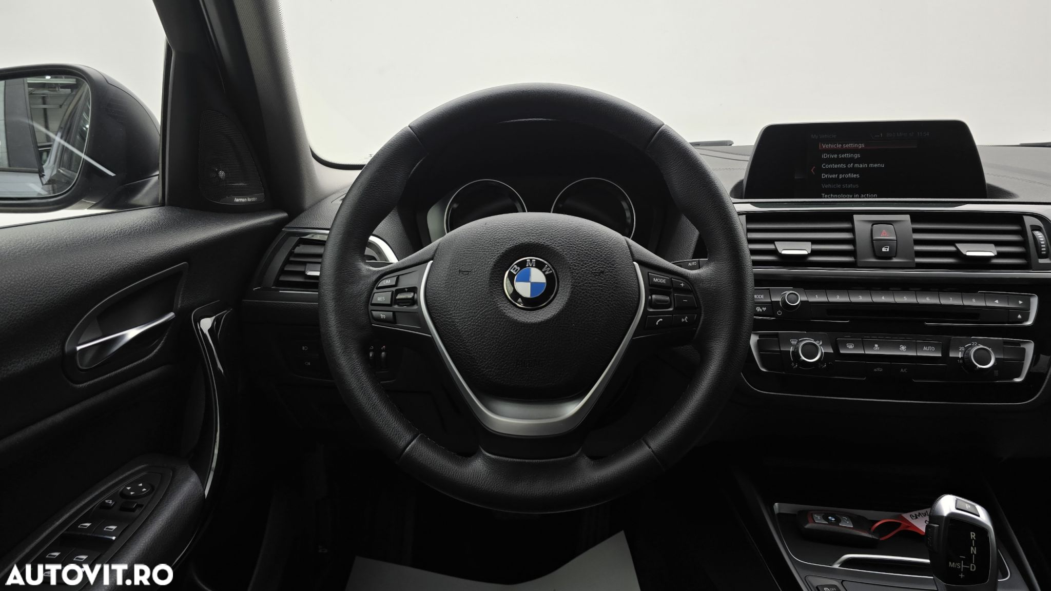BMW Seria 1 - 15