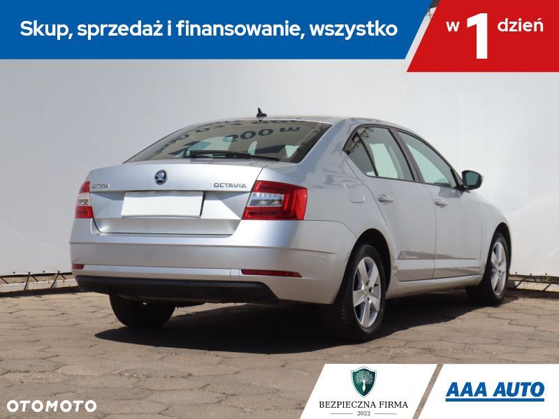 Skoda Octavia - 7