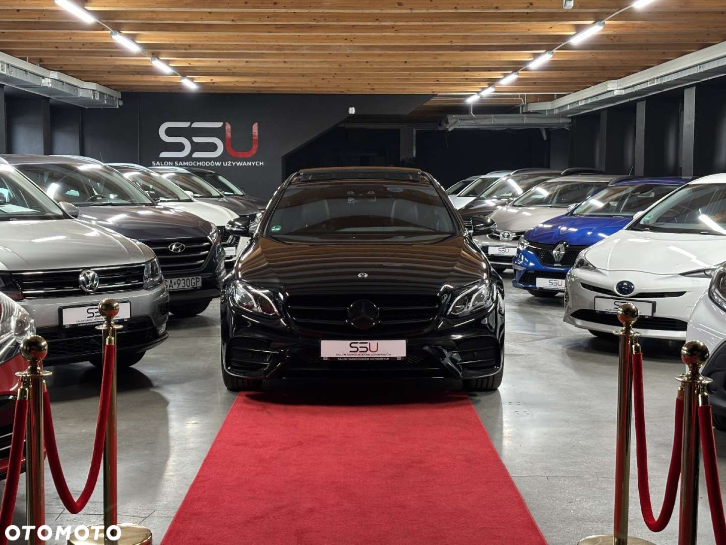 Mercedes-Benz Klasa E 220 d T 9G-TRONIC AMG Line - 6