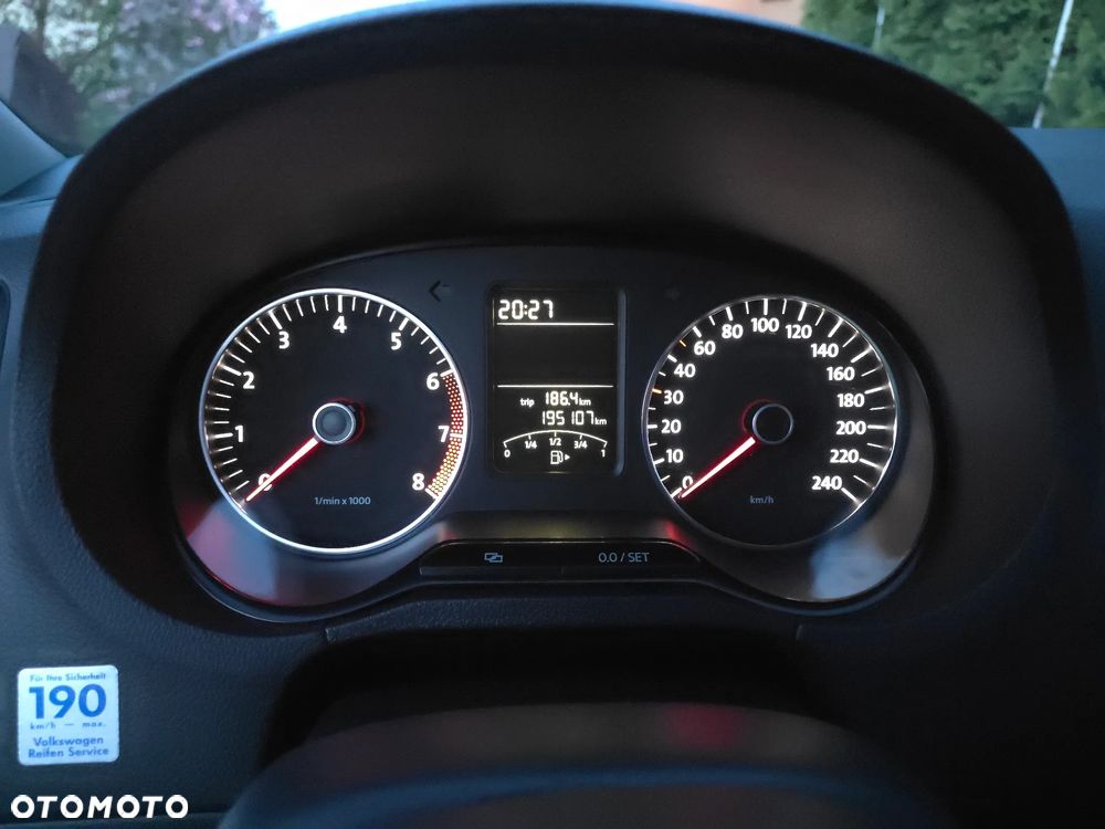 Volkswagen Polo 1.4 Team - 29