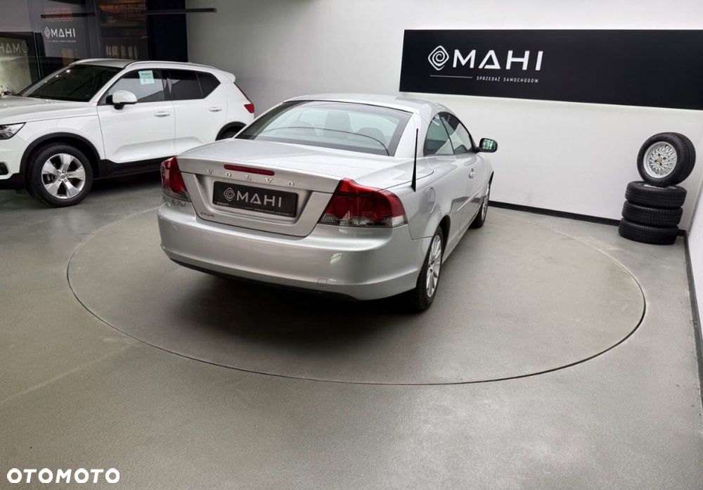 Volvo C70 - 11