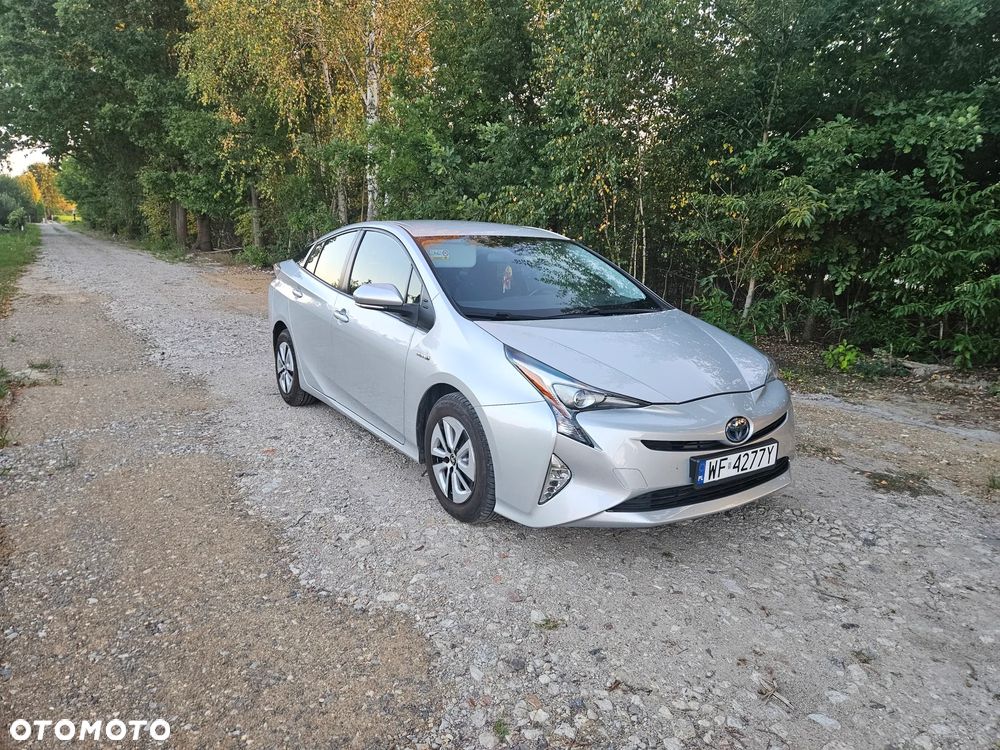 Toyota Prius 1.8 Hybrid Premium - 1