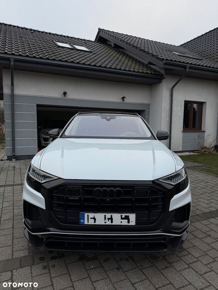 Audi Q8 55 TFSI quattro tiptronic competition plus - 2