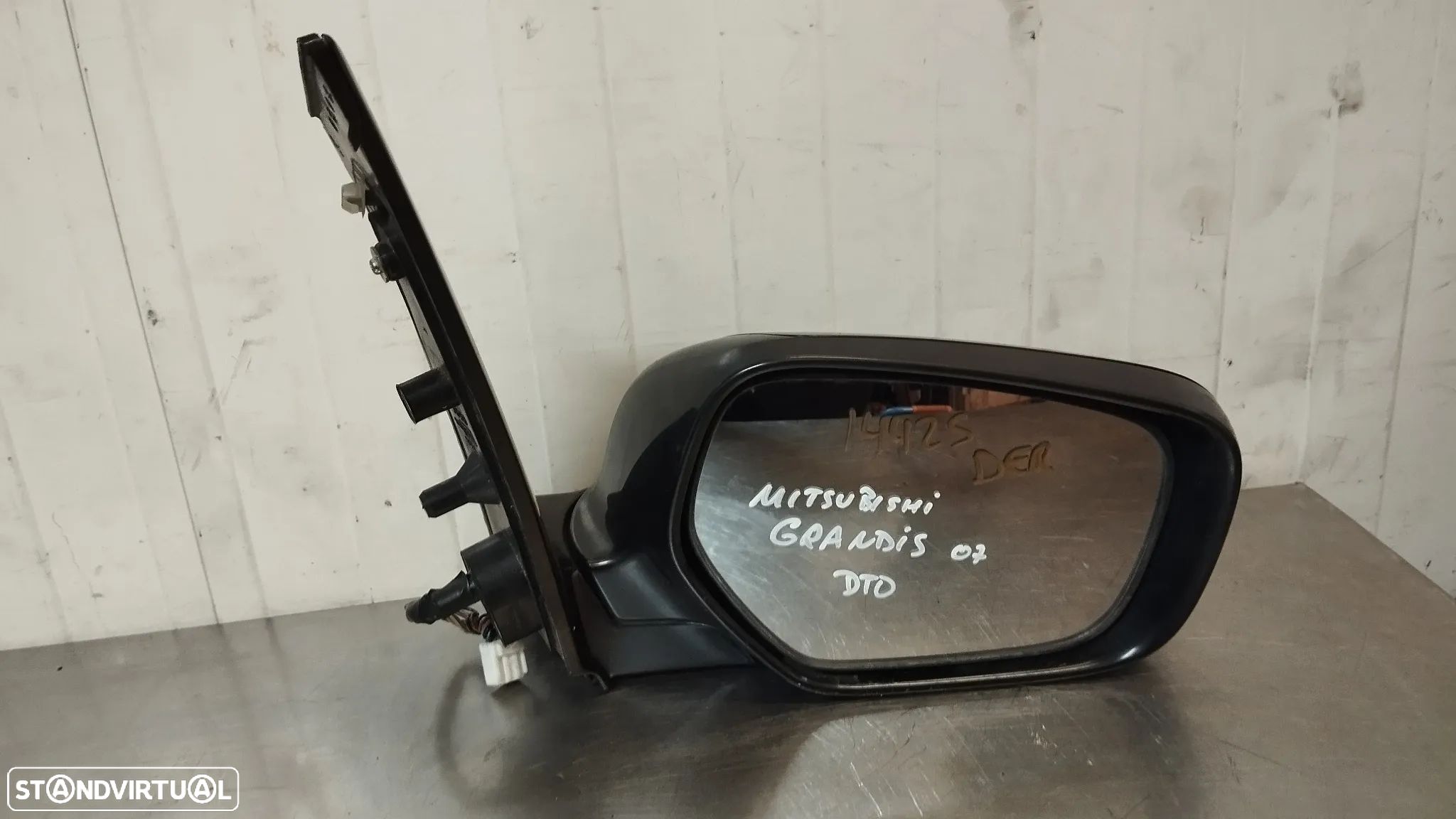 ESPELHO RETROVISOR MITSUBISHI GRANDIS - DIREITO - 1