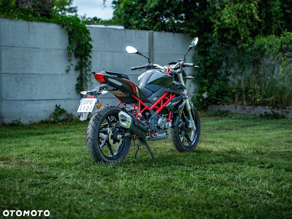 Benelli BN 125 - 15
