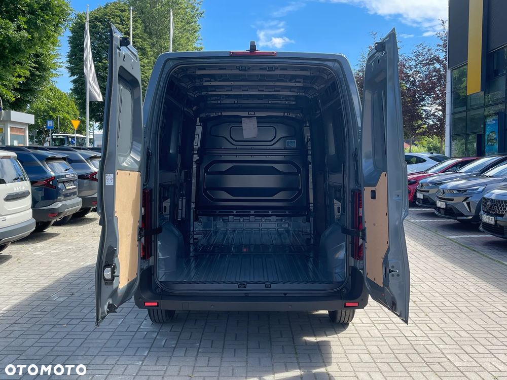 Renault Master - 10