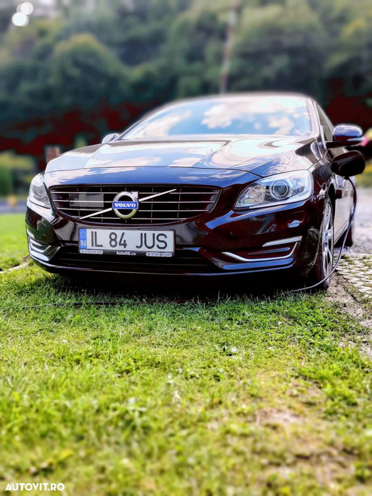 Volvo V60 D6 Plug-In-Hybrid AWD Geartronic Summum - 29