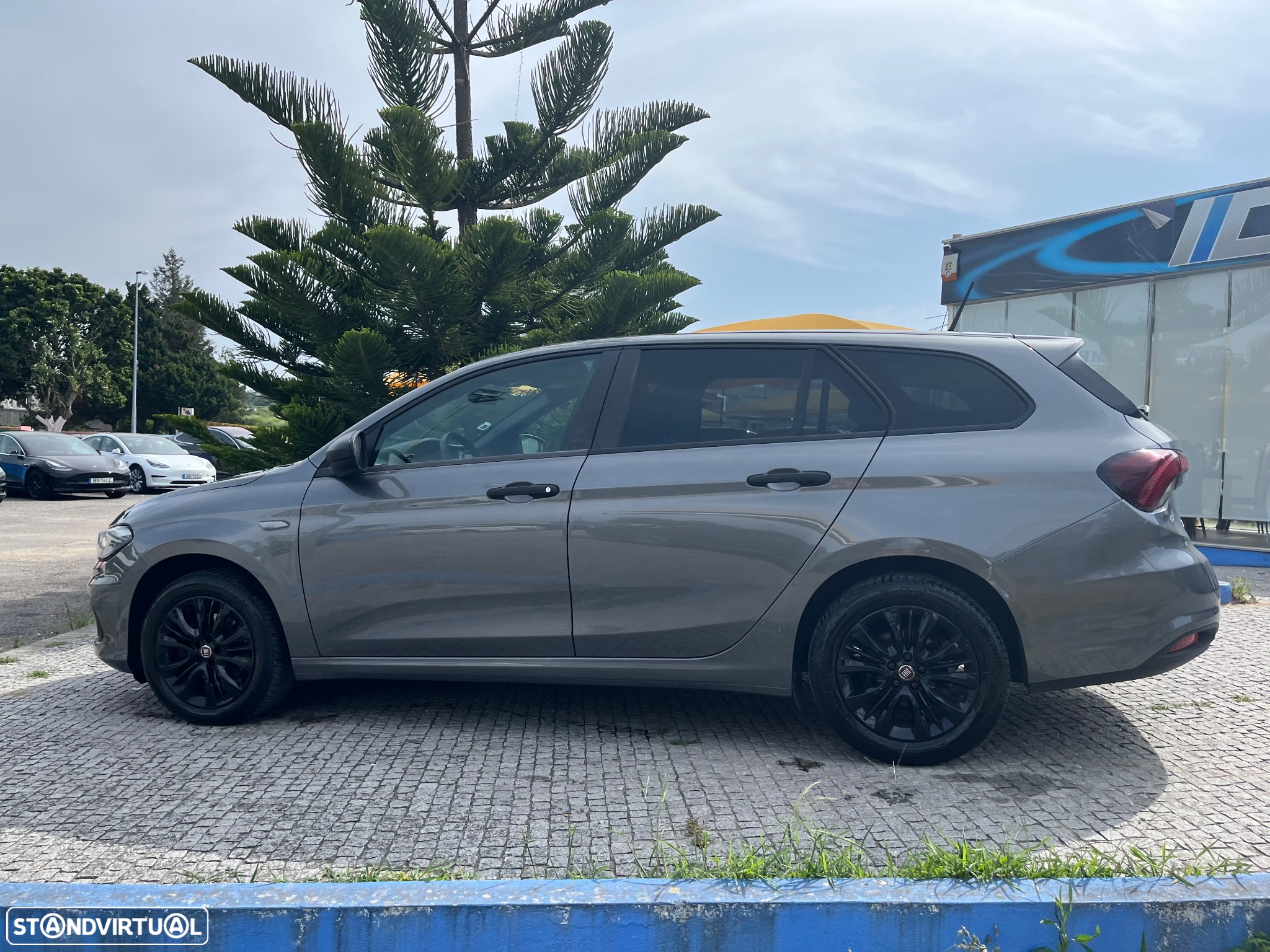 Fiat Tipo Station Wagon 1.3 M-Jet Street - 12