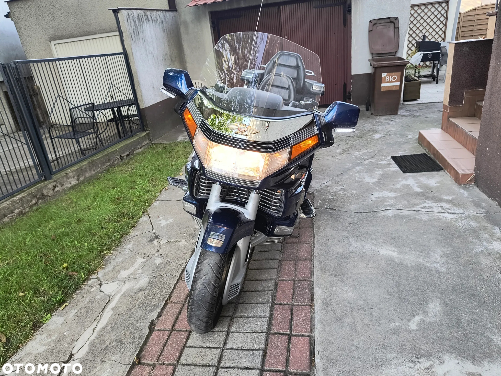 Honda GL - 12
