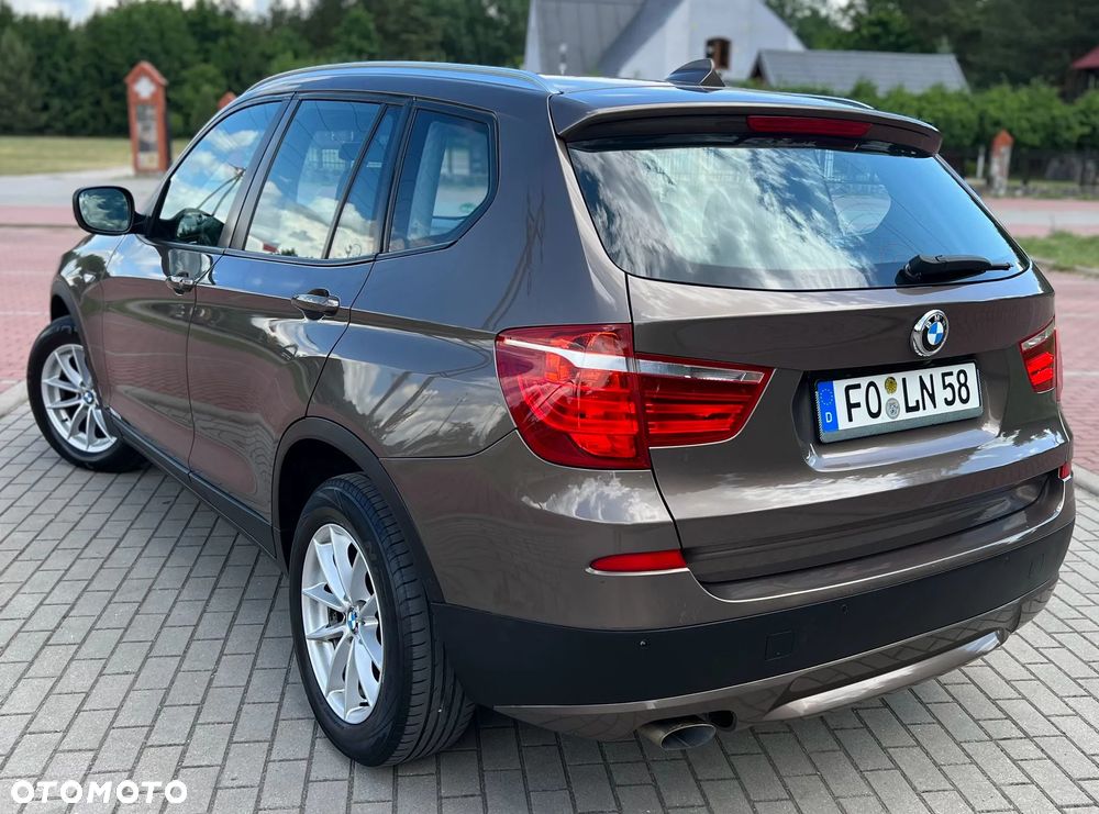 BMW X3 xDrive20d - 23