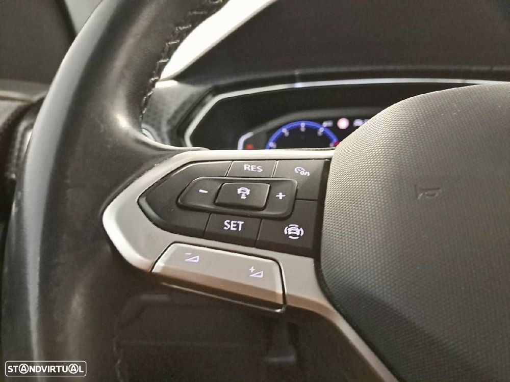 VW T-Cross 1.0 TSI Life - 17