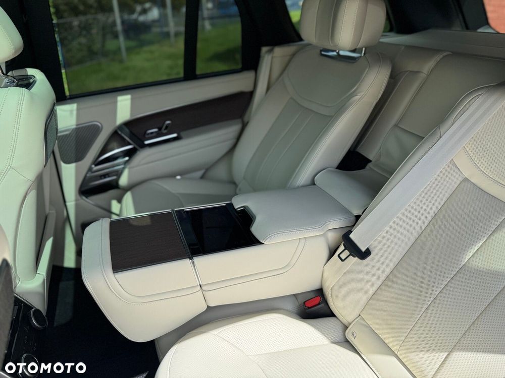 Land Rover Range Rover - 34