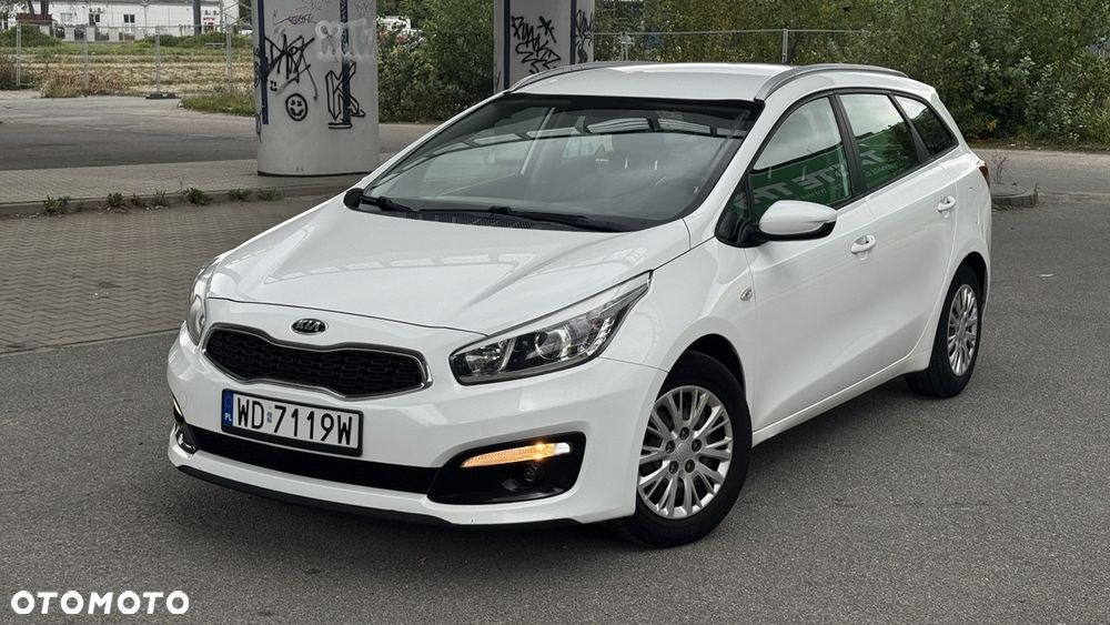 Kia Ceed 1.4 CVVT Attract - 6