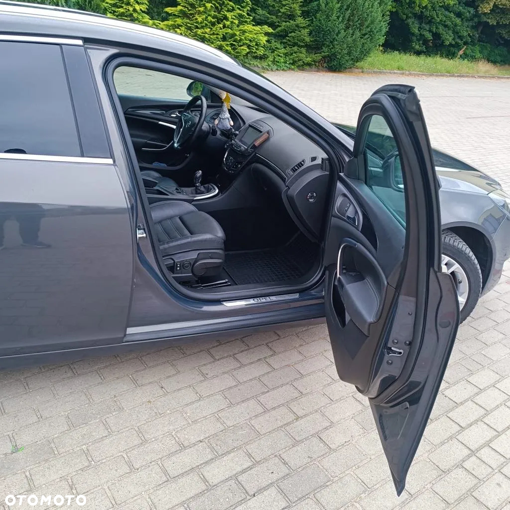 Opel Insignia - 8