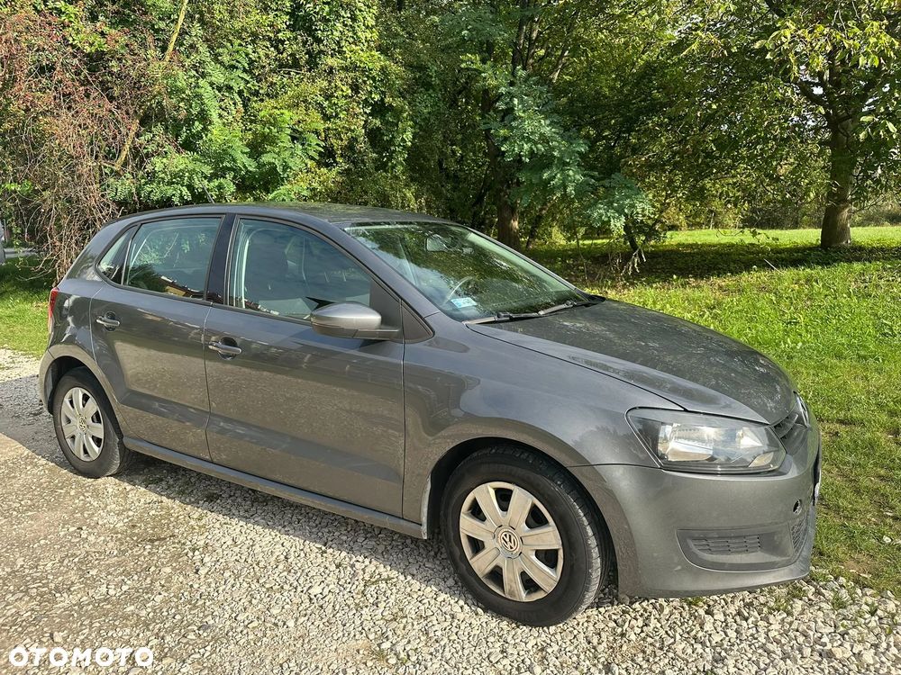 Volkswagen Polo - 2