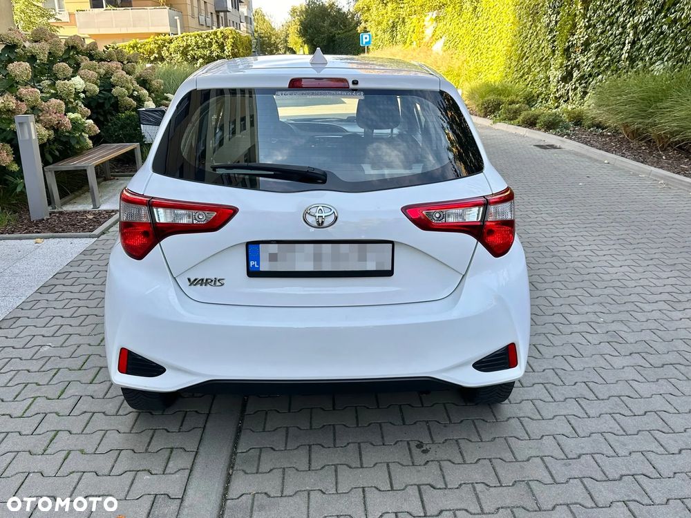 Toyota Yaris 1.5 Premium - 5
