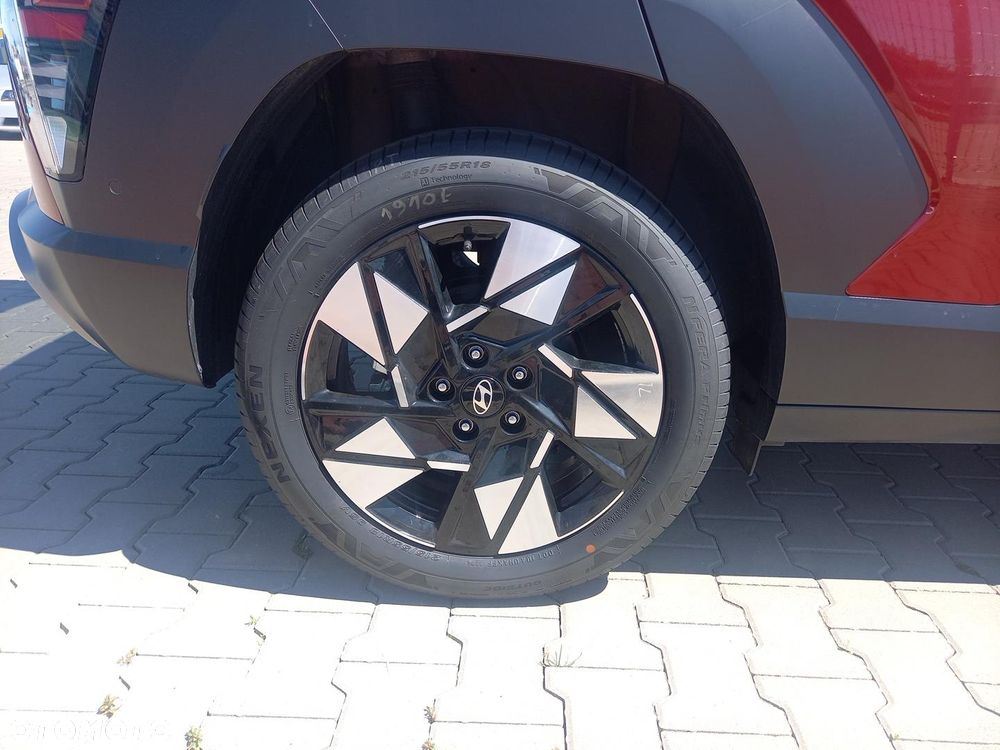 Hyundai Kona 1.6 T-GDI Platinum DCT - 9