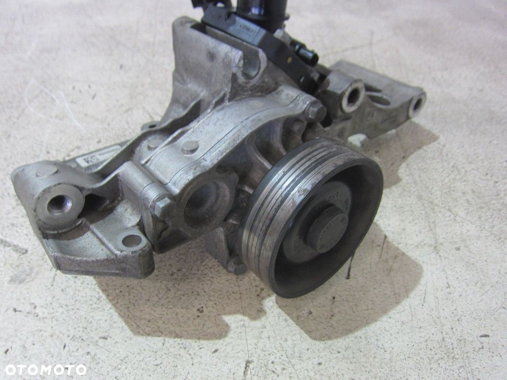 BMW X1 F48 B46 F45 F39 F54 POMPA WODY CIECZY 8623576 11518623576 8601366 - 3