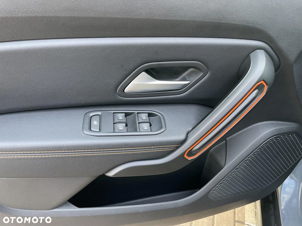 Dacia Duster 1.3 TCe SL Extreme - 10