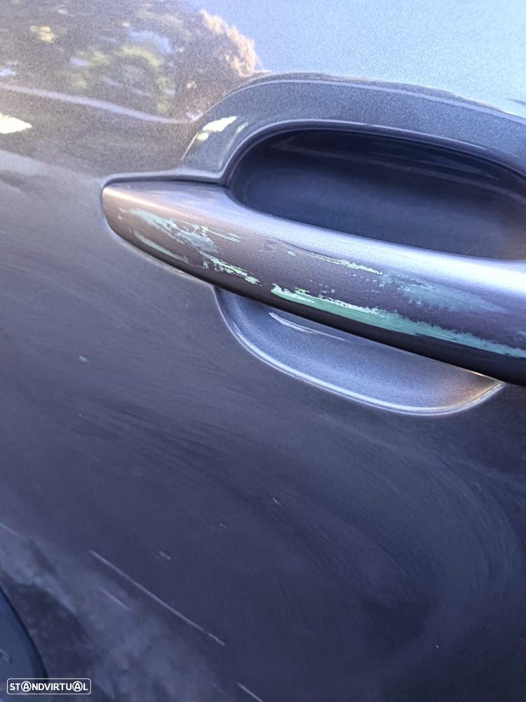 Citroën C3 1.2 PureTech Shine EAT6 - 22