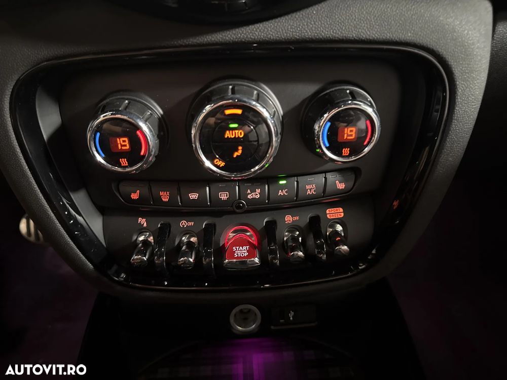 Mini Clubman Cooper S ALL4 AT - 19