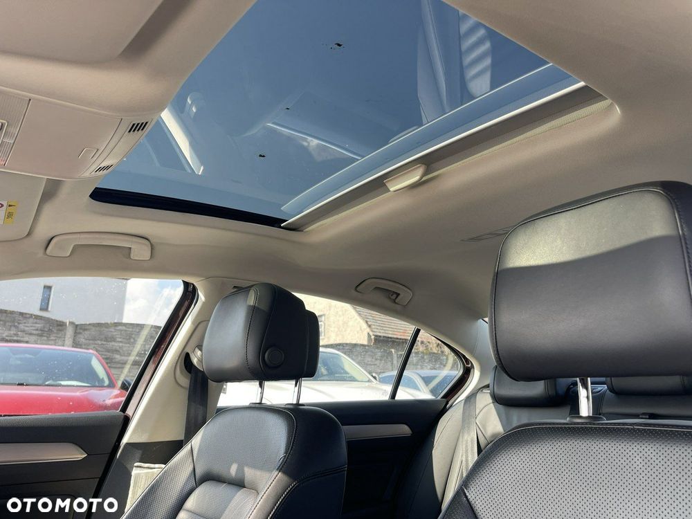 Volkswagen Passat 2.0 TDI EVO Elegance DSG - 12