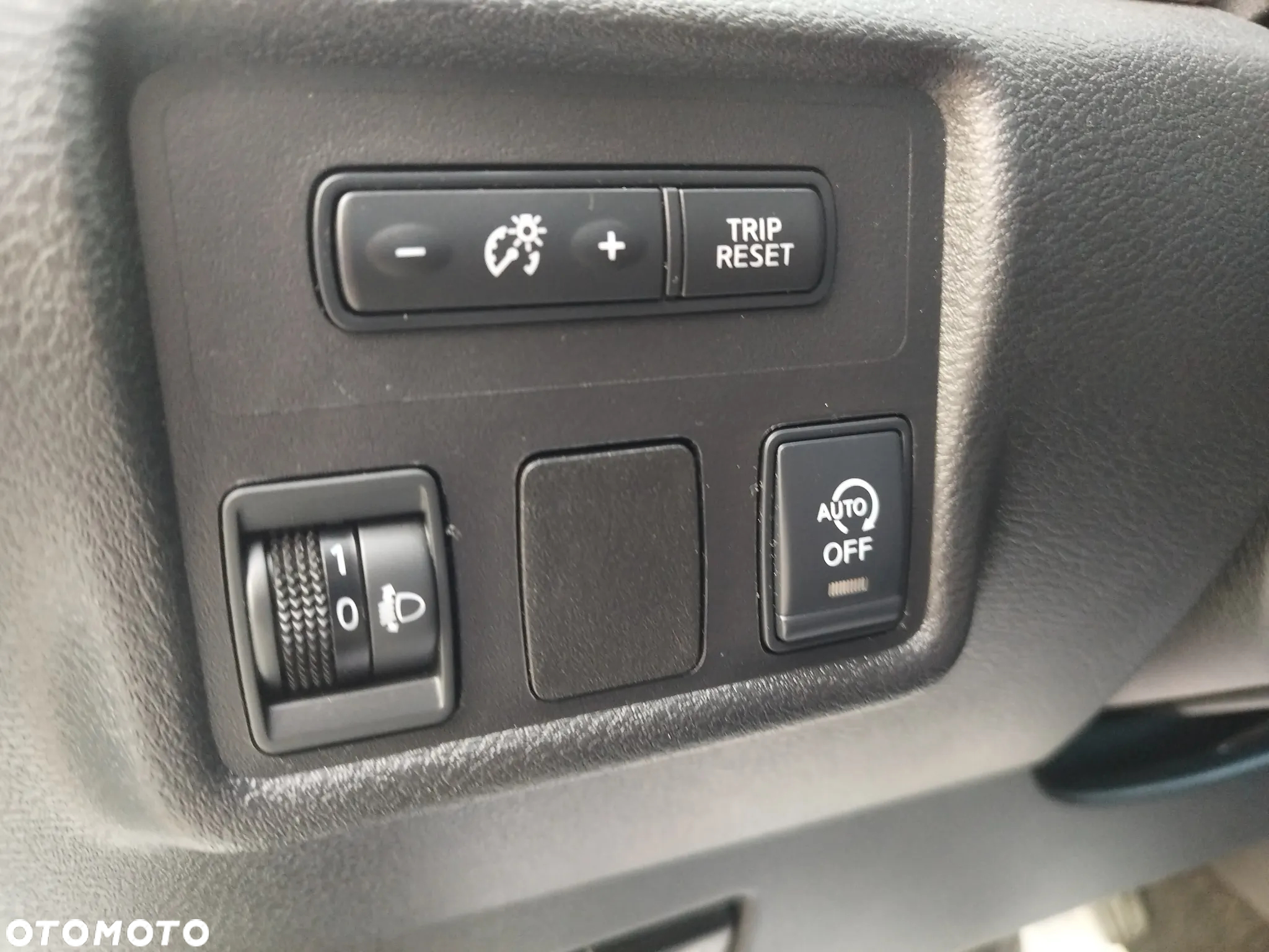 Nissan Micra - 32