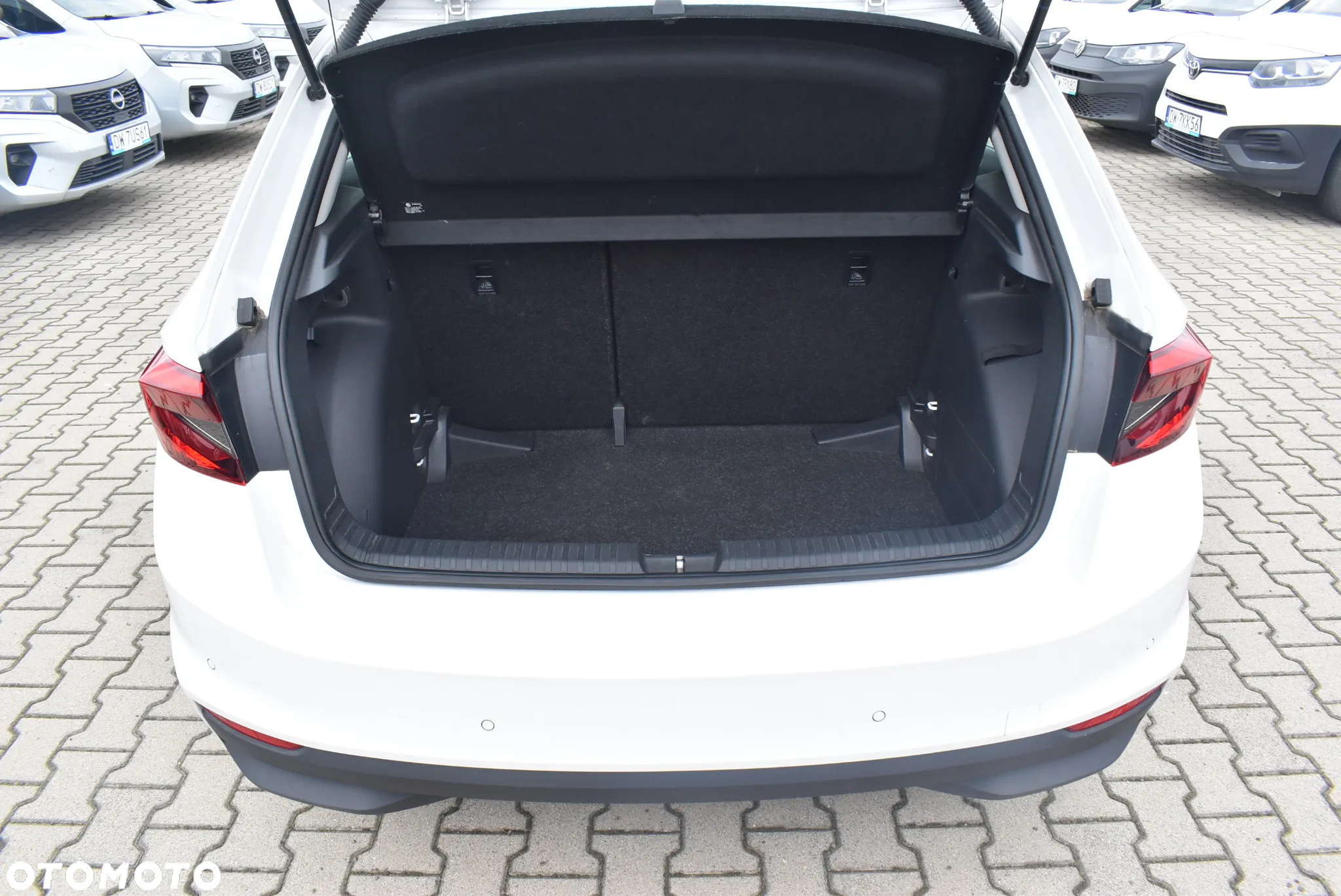 Skoda Fabia 1.0 Active - 14