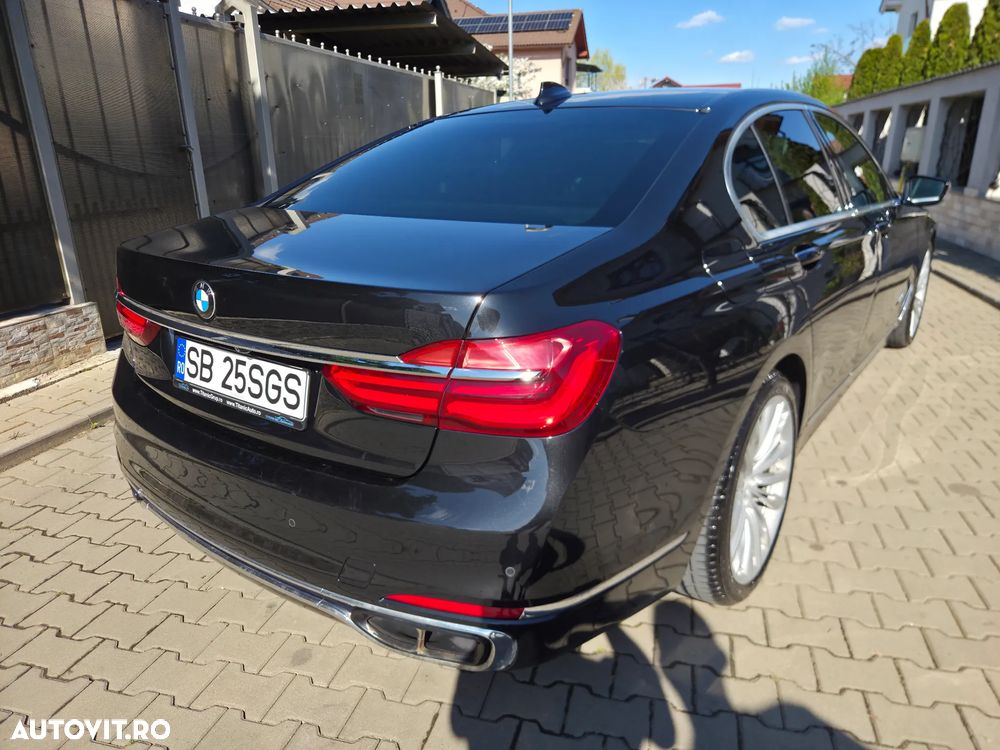 BMW Seria 7 730d xDrive - 11