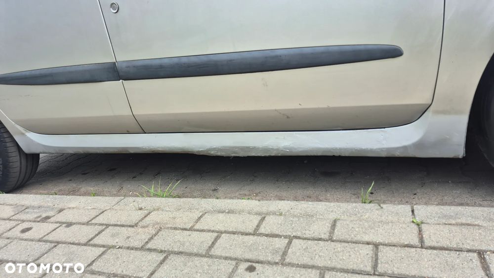 Fiat Stilo 1.9 JTD 80 Actual - 9