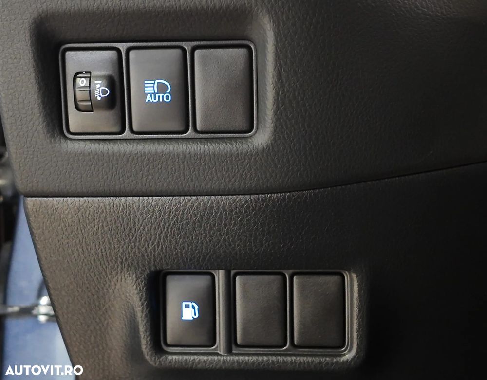 Toyota C-HR 1.8 HSD 122 CP 4x2 CVT C-enter - 19