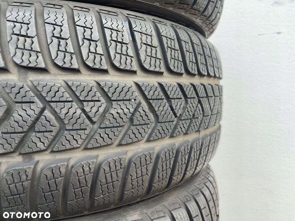 OPONY 225/45/18 95H PIRELLI SOTTOZERO 3 - 3