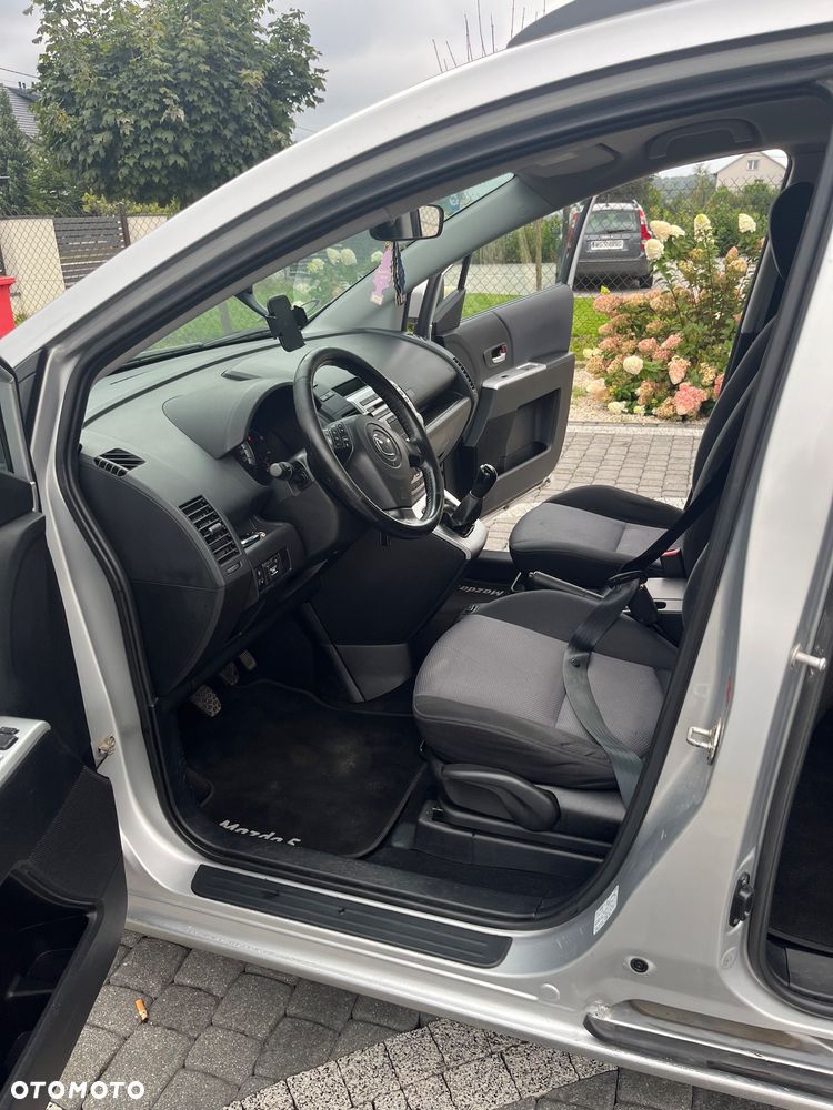Mazda 5 2.0 Active - 14