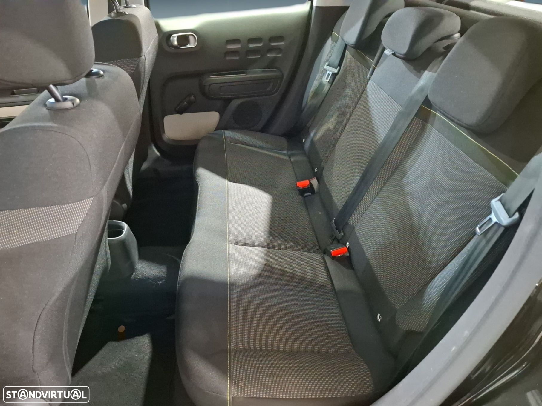 Citroën C3 1.2 PureTech Plus - 10