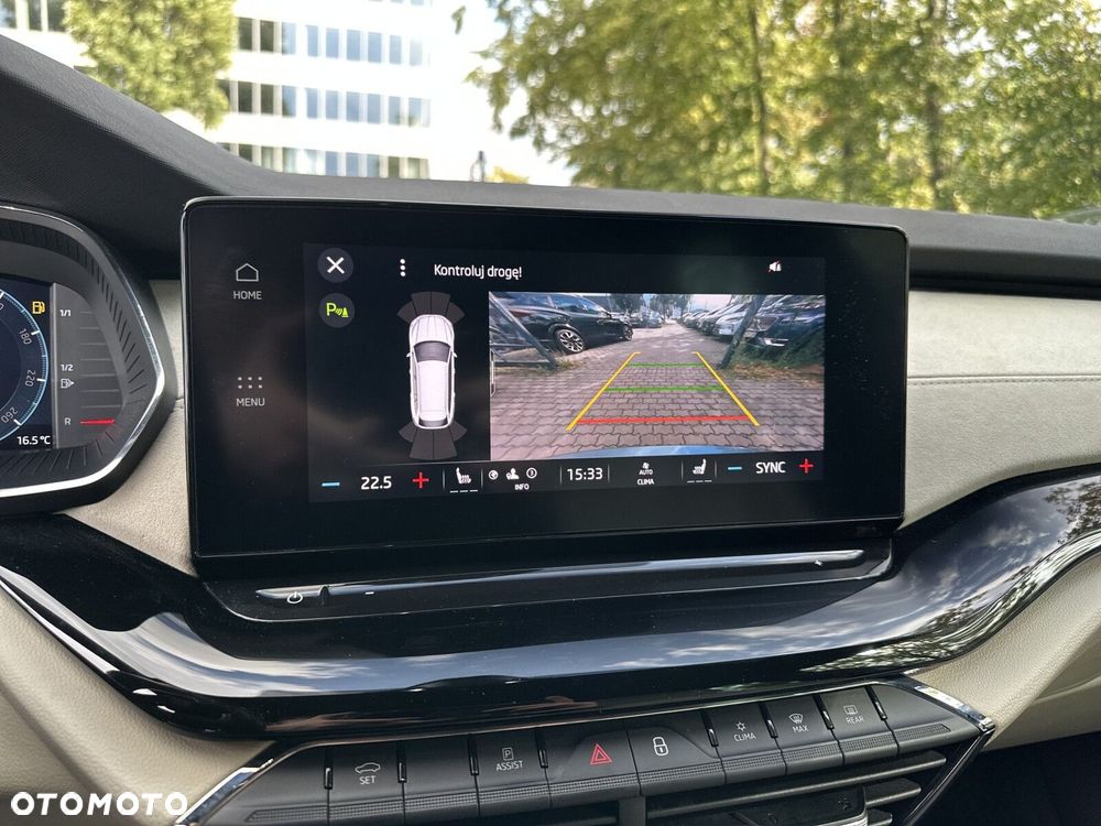 Skoda Octavia 2.0 TDI Style DSG - 23