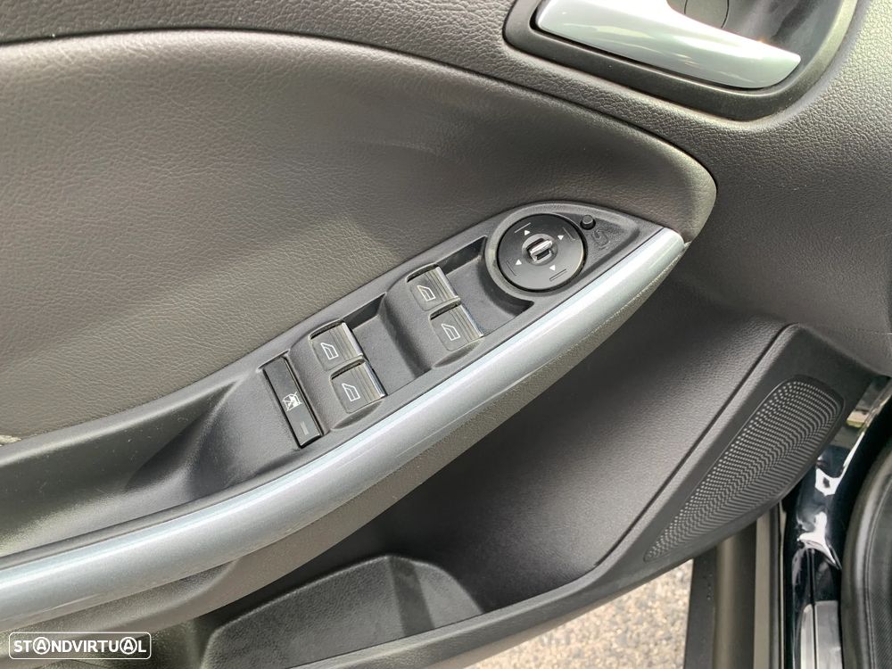 Ford Focus SW - 19
