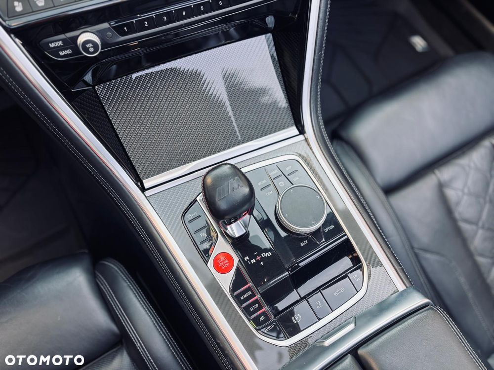 BMW M8 - 28
