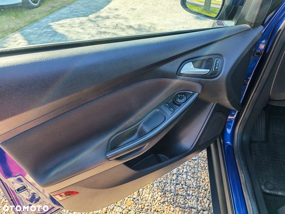 Ford Focus 1.5 TDCi Trend - 8