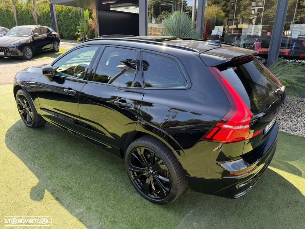 Volvo XC 60 2.0 T6 PHEV Black Edition - 19